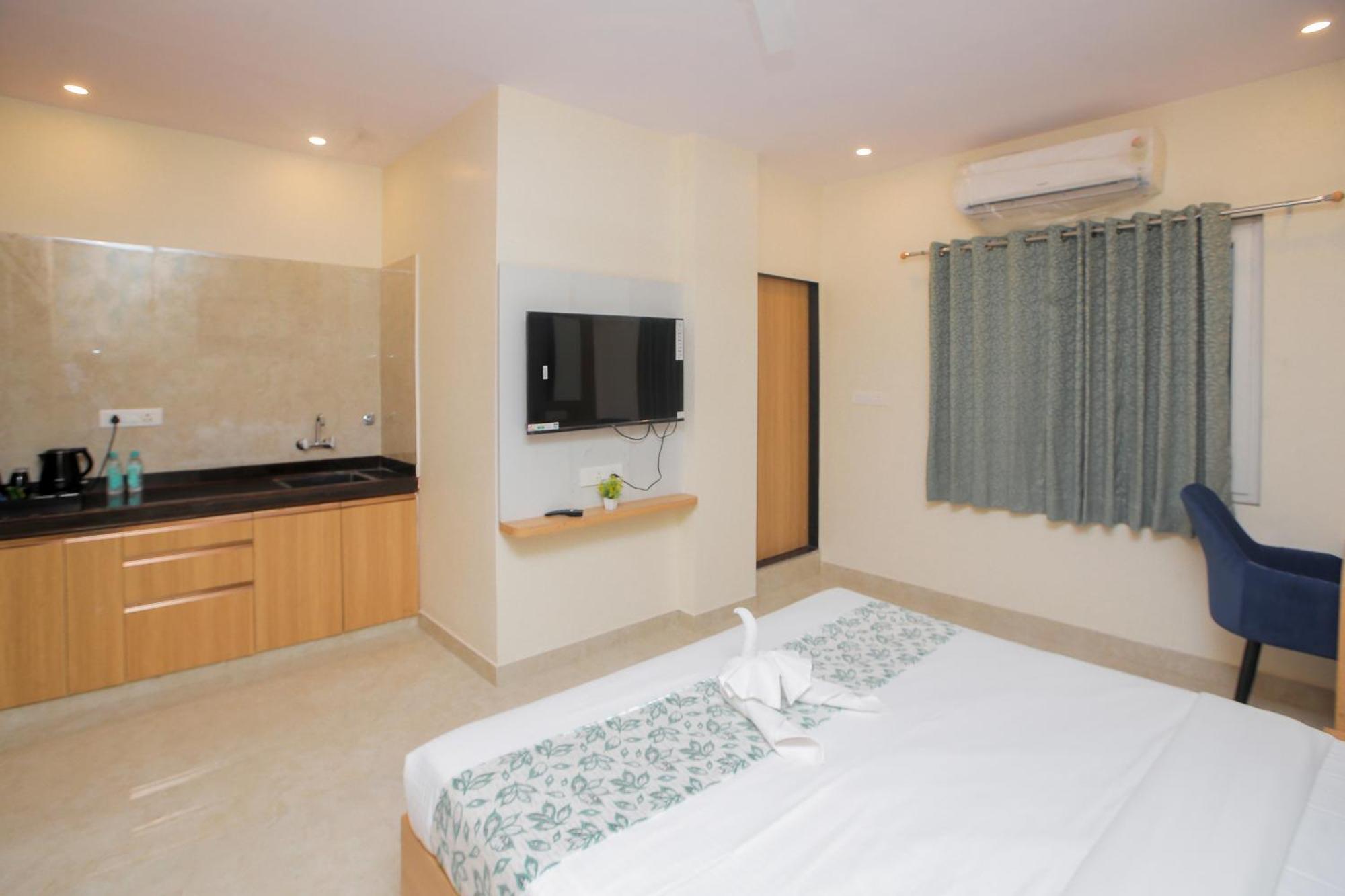 Chitrakoot Residency Aparthotel Udaipur Exterior photo